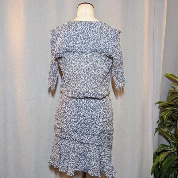 Veronica Beard Mini Dress 100% Silk Dakota Floral Blue Ruched  Size 2 - Picture 6 of 14